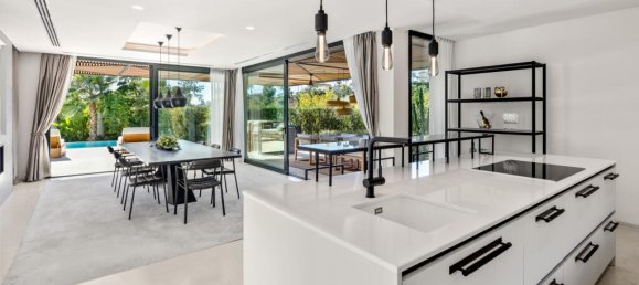 6 bedrooms Villa in Marbella, Spain No. 96585 7