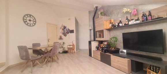 2-salle Appartement à Sassari, Italy No. 286211 10