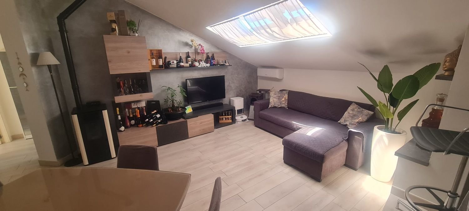 2-salle Appartement à Sassari, Italy No. 286211