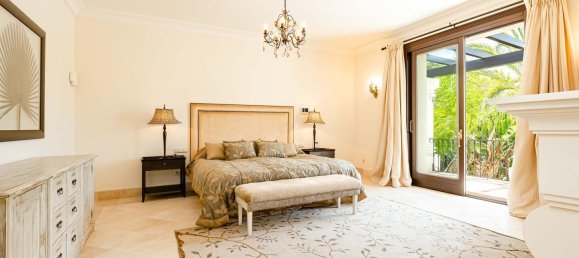 7 bedrooms House in Malaga, Spain No. 151296 16