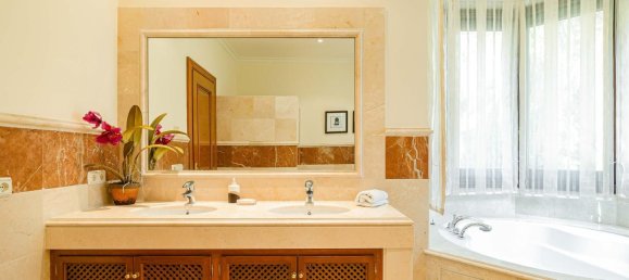 7 bedrooms House in Malaga, Spain No. 151296 17