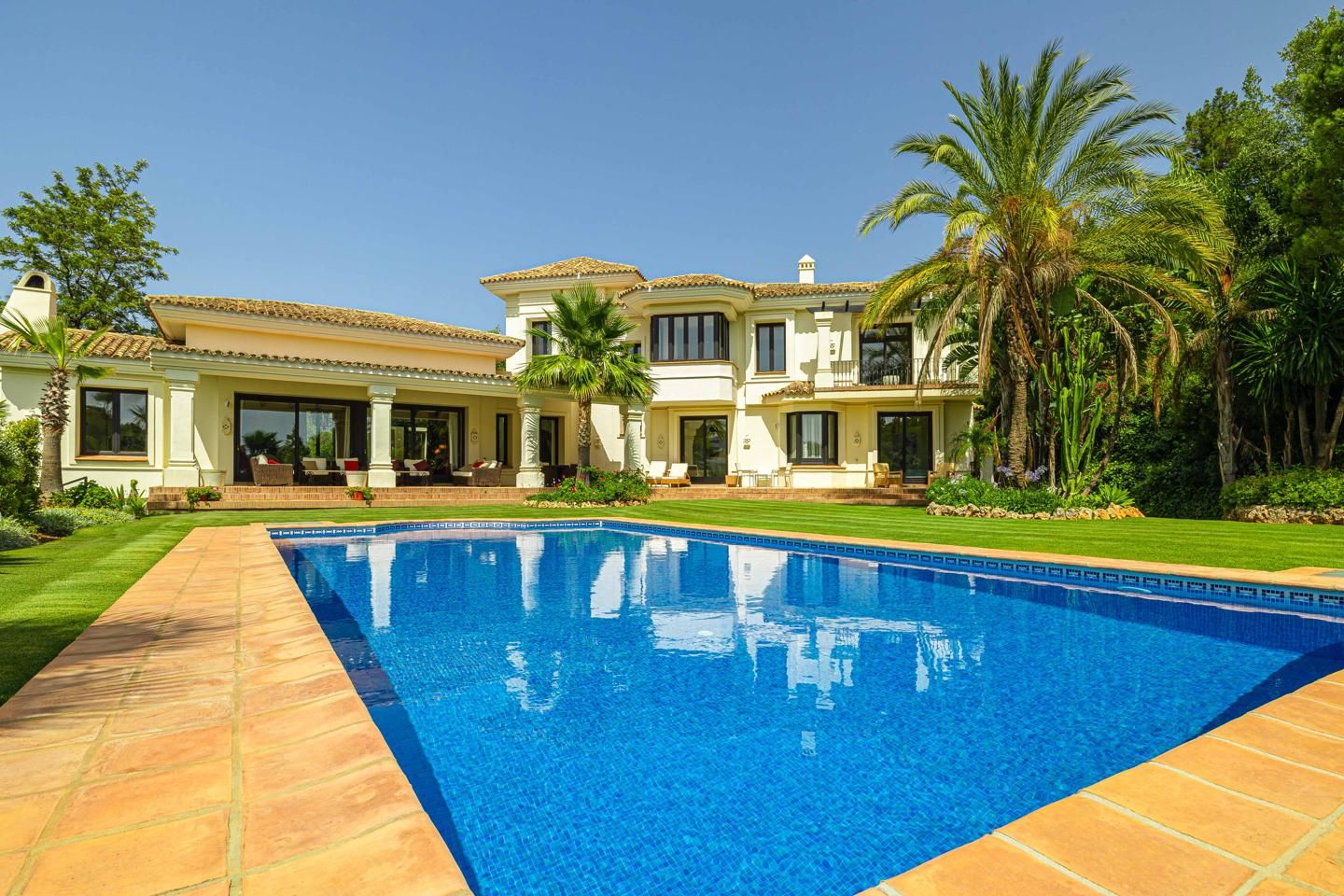 7 bedrooms House in Malaga, Spain No. 151296