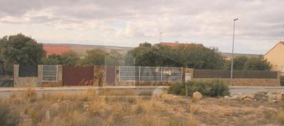 Terreno en Zarzuela Del Monte, Spain 1045 m² No. 90213 10