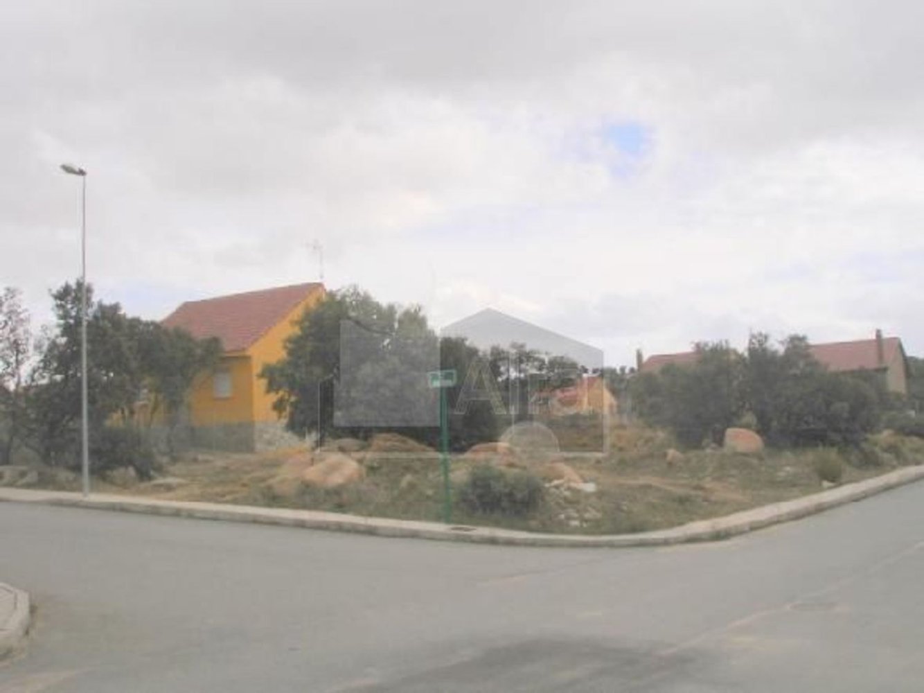 Terreno en Zarzuela Del Monte, Spain 1045 m² No. 90213