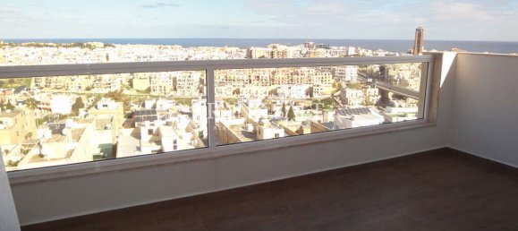 Пентхаус с 1 спальней в Сент-Джулианс, Мальта № 3619 3