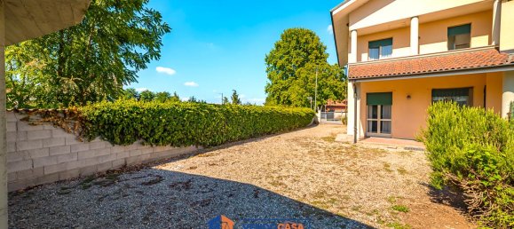 5-Zimmer Haus in Casalgrasso, Italy, Nr. 374400 18