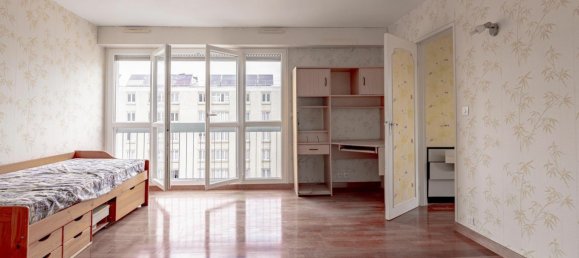 2 bedrooms Apartment in Paris, France No. 166727 9