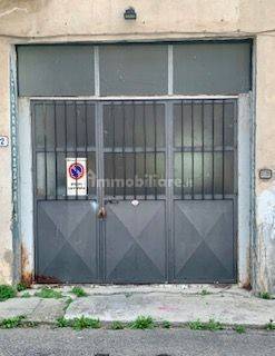77m² Warehouse in Pistoia, Italy No. 351325