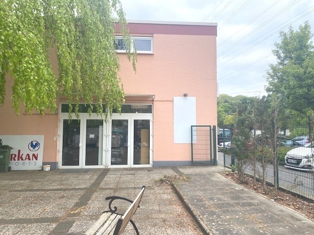 Propiedad comercial en Ennepe-Ruhr, Germany 394 m² No. 169724