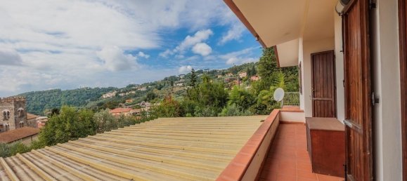 3 bedrooms House in Massarosa, Italy No. 81745 31