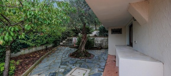 3 bedrooms House in Massarosa, Italy No. 81745 9