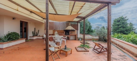 3 bedrooms House in Massarosa, Italy No. 81745 4