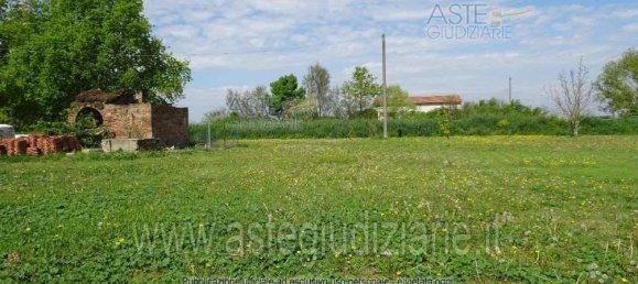 5 rooms House in Lugo, Italy No. 96236 38