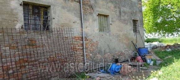 5 rooms House in Lugo, Italy No. 96236 60