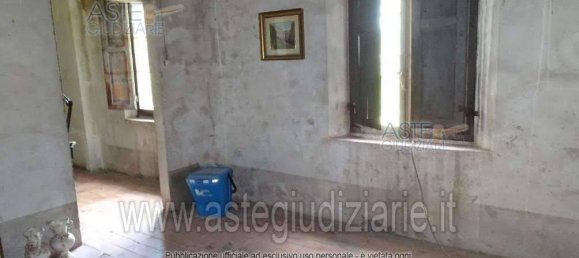 5 rooms House in Lugo, Italy No. 96236 68