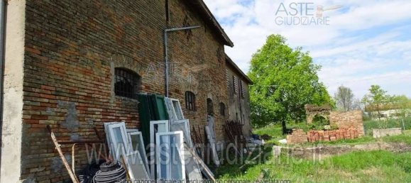 5 rooms House in Lugo, Italy No. 96236 70