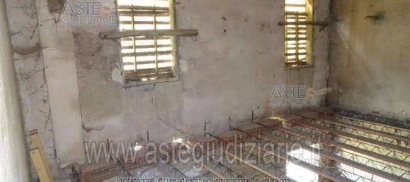 5 rooms House in Lugo, Italy No. 96236 14