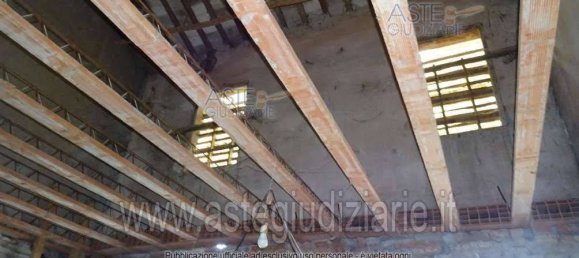 5 rooms House in Lugo, Italy No. 96236 27