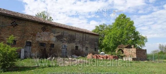 5 rooms House in Lugo, Italy No. 96236 25