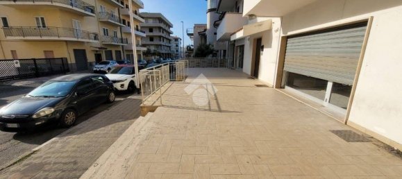 Apartamento de 2 dormitorios en Reggio Calabria, Italy No. 188491 10