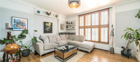 2 bedrooms Apartment in London, United Kingdom No. 12789 9