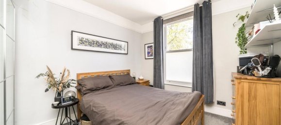 2 bedrooms Apartment in London, United Kingdom No. 12789 3