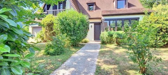 Casa de 5 dormitorios en Villecresnes, France No. 277266 10