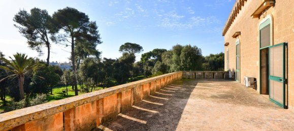 18 غرف نوم فيلا في San Vito dei Normanni, Italy رقم 236540 13