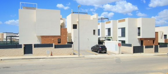  Land in Benijofar, Spain No. 189136 6