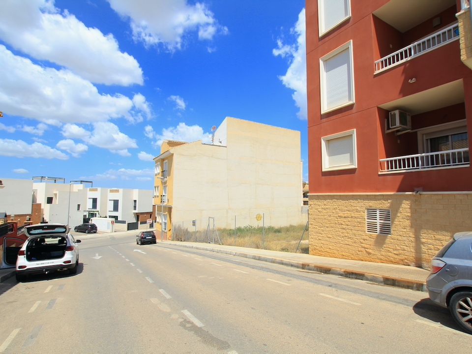  Land in Benijofar, Spain No. 189136