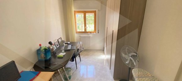 4 rooms Apartment in Molfetta, Italy No. 22204 26