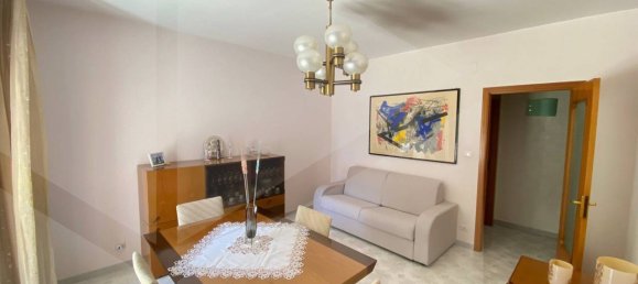 4 rooms Apartment in Molfetta, Italy No. 22204 8