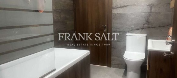 Apartamento de 3 dormitorios en Fgura, Malta No. 11128 41