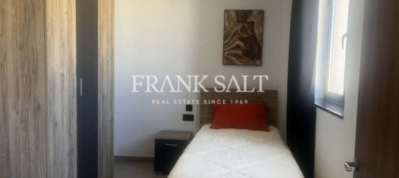 Apartamento de 3 dormitorios en Fgura, Malta No. 11128 39