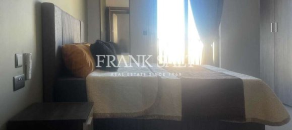 Apartamento de 3 dormitorios en Fgura, Malta No. 11128 11