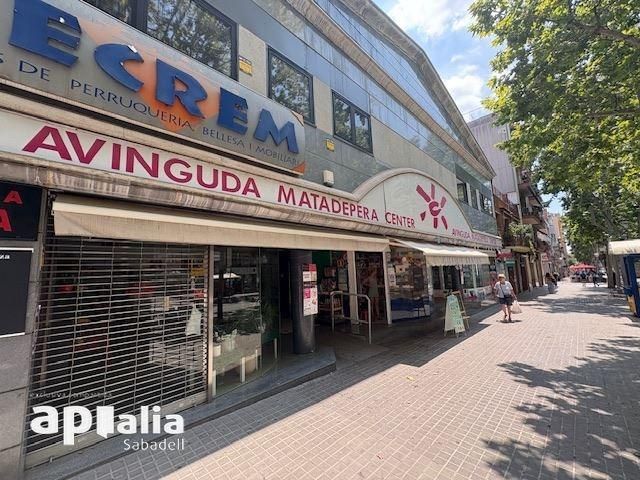 Propiedad comercial en Sabadell, Spain 47 m² No. 134736