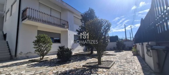 3 chambres Maison à Maia, Portugal No. 76394 2