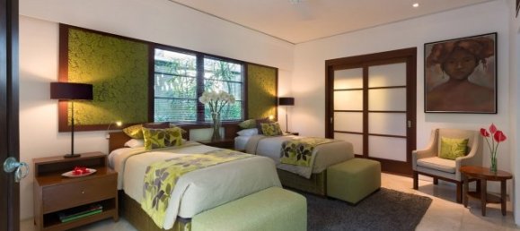 4 bedrooms Villa in Seminyak, Indonesia No. 3010 10