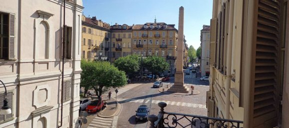 3 bedrooms Duplex in Turin, Italy No. 343861 2