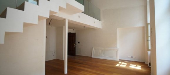 3 bedrooms Duplex in Turin, Italy No. 343861 9