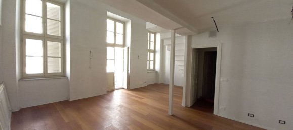3 bedrooms Duplex in Turin, Italy No. 343861 4