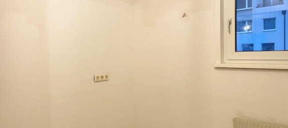 Квартира с 3 комнатами в Зиммеринг, Австрия № 39283 4