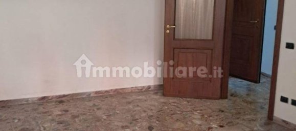 Apartamento T2 em Savona, Italy N.º 283855 12