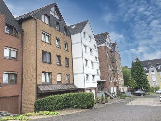 Квартира с 2 спальнями в Эссен, Германия № 366890