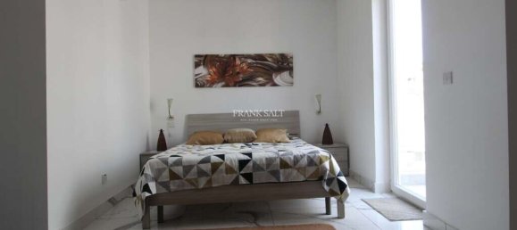 1 chambre Penthouse à Saint Julian's, Malta No. 7039 11