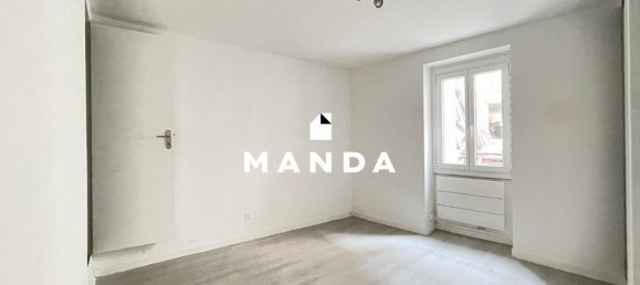 2 Schlafzimmer Wohnung in Nanterre, France, Nr. 328601 4