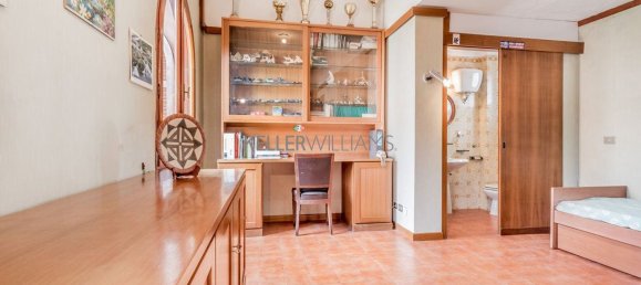 Вилла с 13 комнатами в Рим, Италия № 196401 41