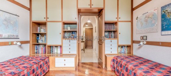 Вилла с 13 комнатами в Рим, Италия № 196401 43