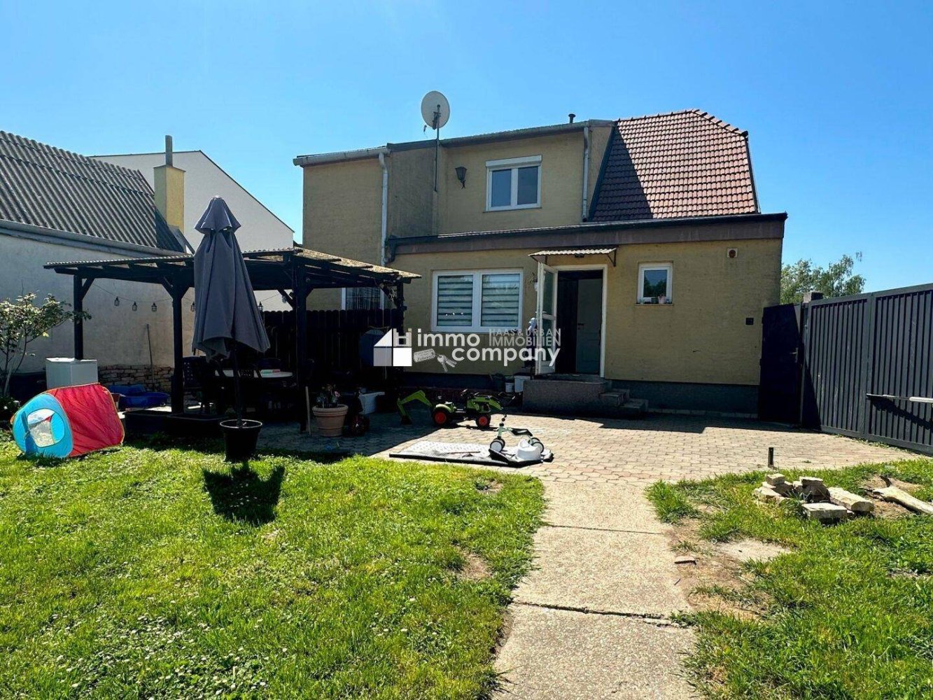 4غرفة منزل في Angern an der March, Austria رقم 188465