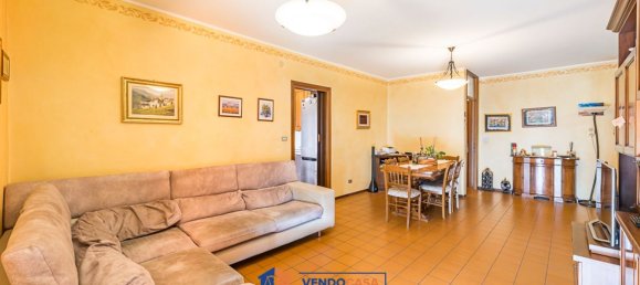 4 bedrooms Apartment in Saluzzo, Italy No. 371531 7